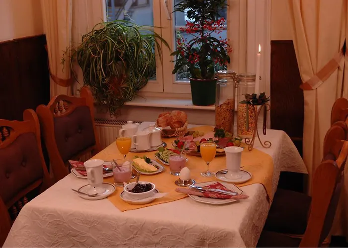 Nassauer Hof Gasthof 2*