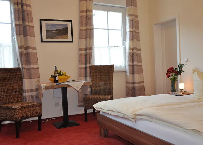 Nassauer Hof Gasthof 2*